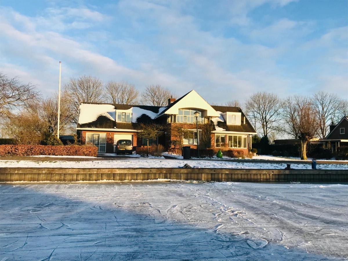 Gastenverblijf Villa Buitenplaats Wergea Contactloos Inchecken Naarderburen Exterior photo