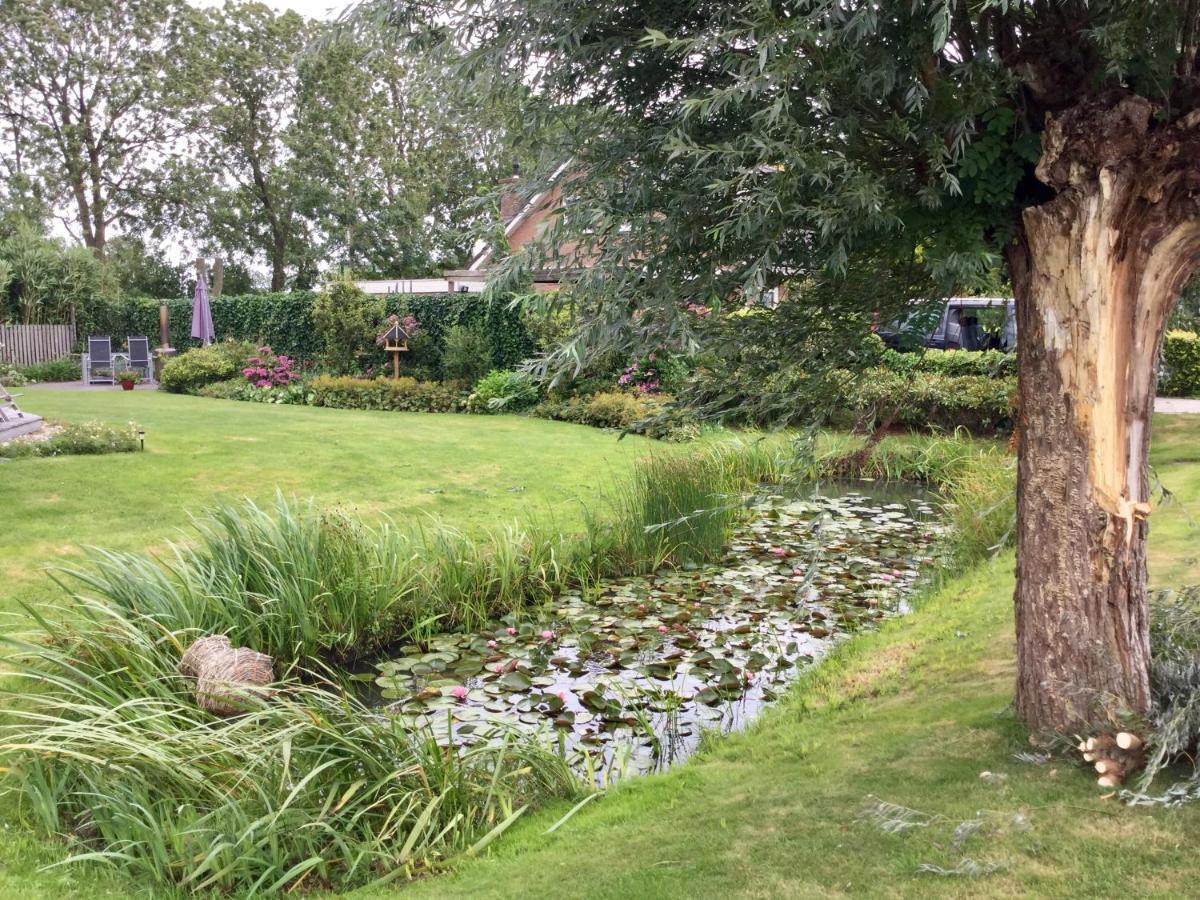 Gastenverblijf Villa Buitenplaats Wergea Contactloos Inchecken Naarderburen Exterior photo